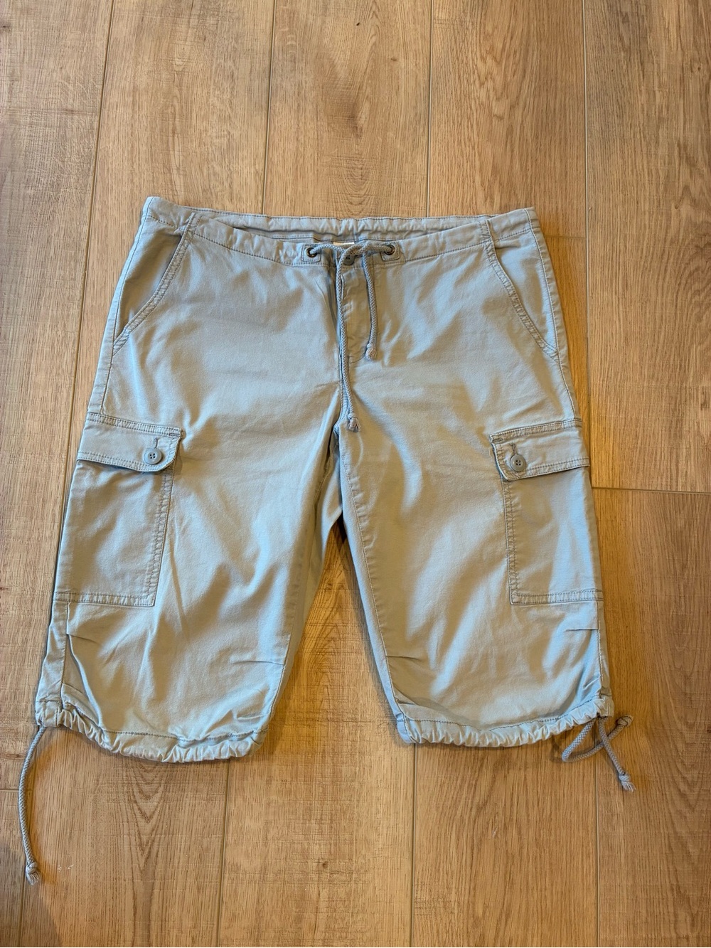 Prana light green Bermuda Drawstring Shorts cargo cotton size 10 travel